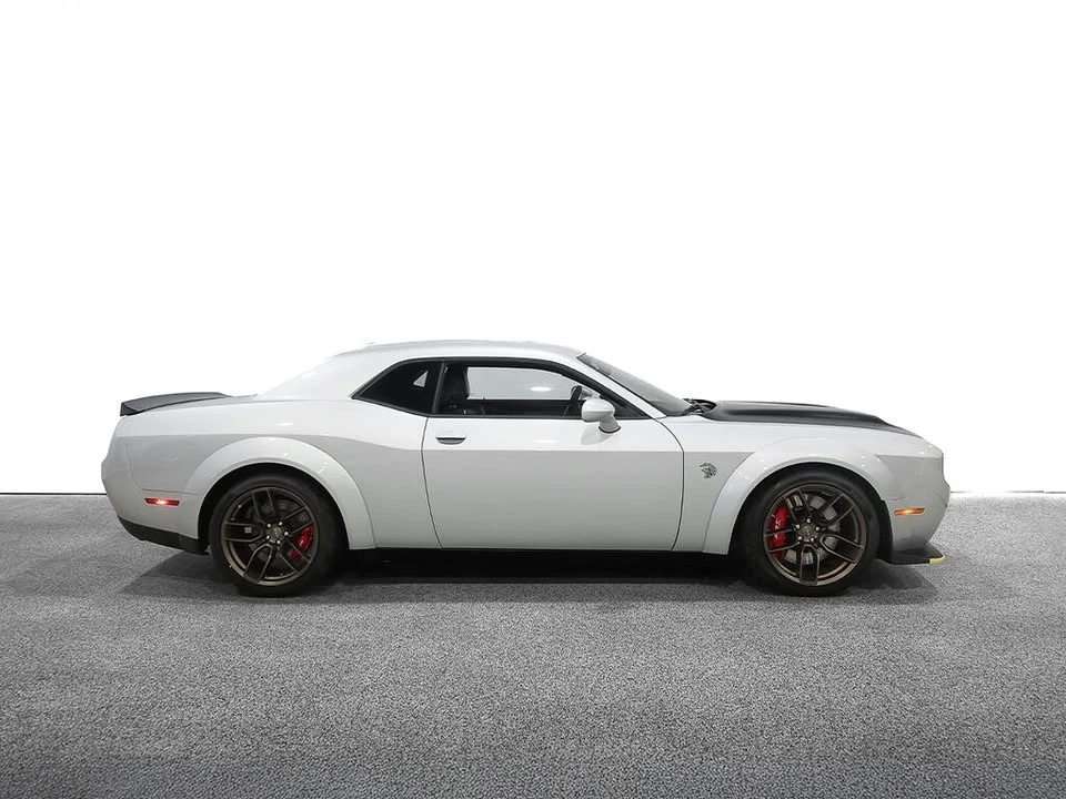 2023 Dodge Challenger SRT Hellcat 3rd Gen - Image 2 of 20