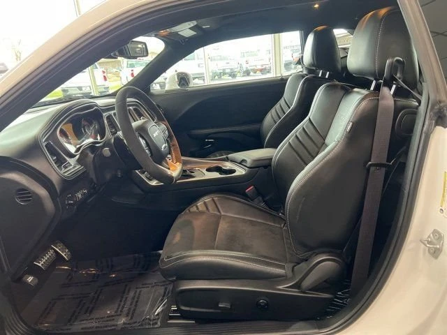 2023 Dodge Challenger SRT Hellcat 3rd Gen - Image 9 of 19