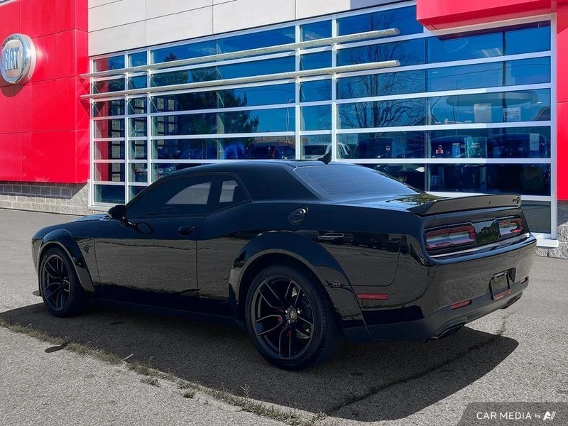 2023 Dodge Challenger SRT Hellcat 3rd Gen - Image 4 of 20