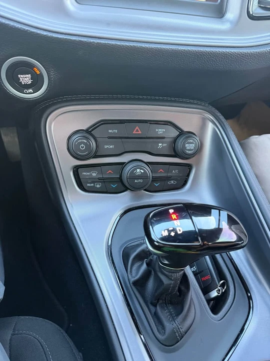 2023 Dodge Challenger 3rd Gen - Image 9 of 20