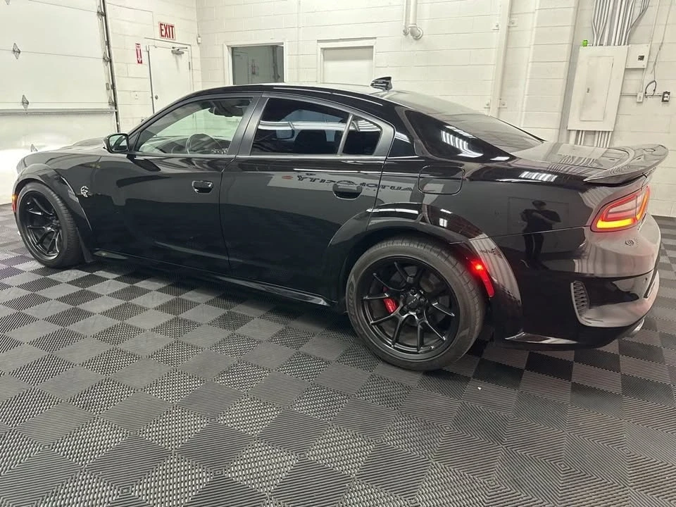 2023 Dodge Charger 8th Gen - Image 5 of 16