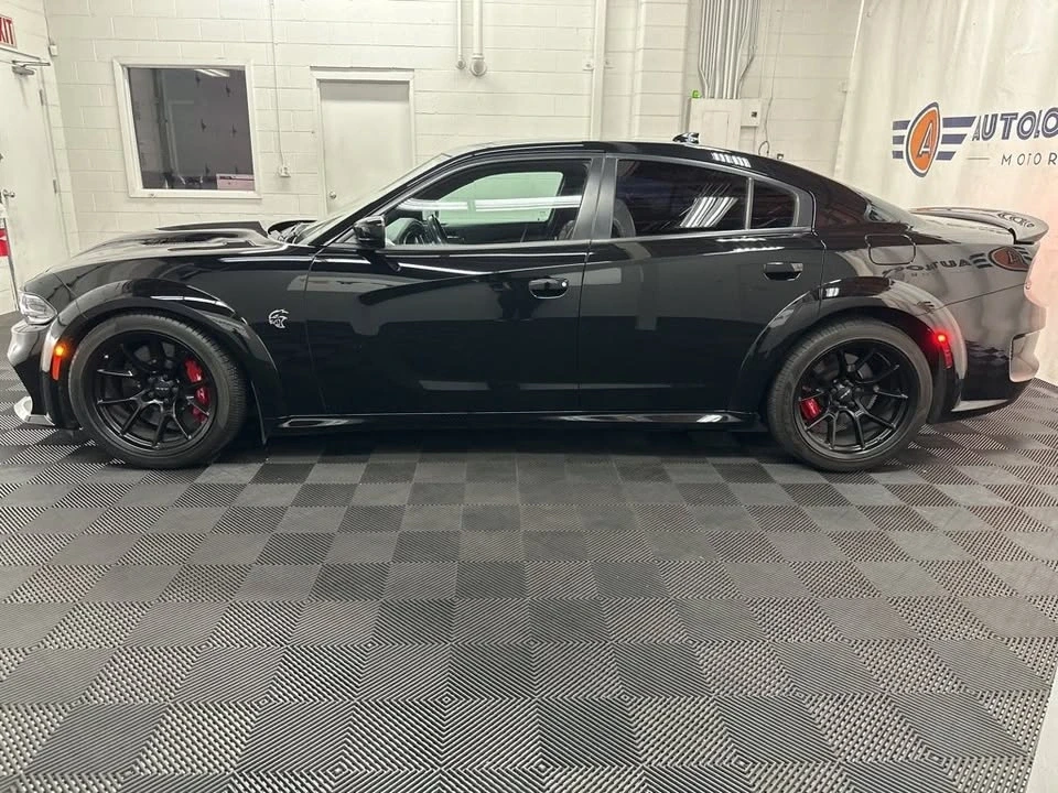 2023 Dodge Charger 8th Gen - Image 4 of 16