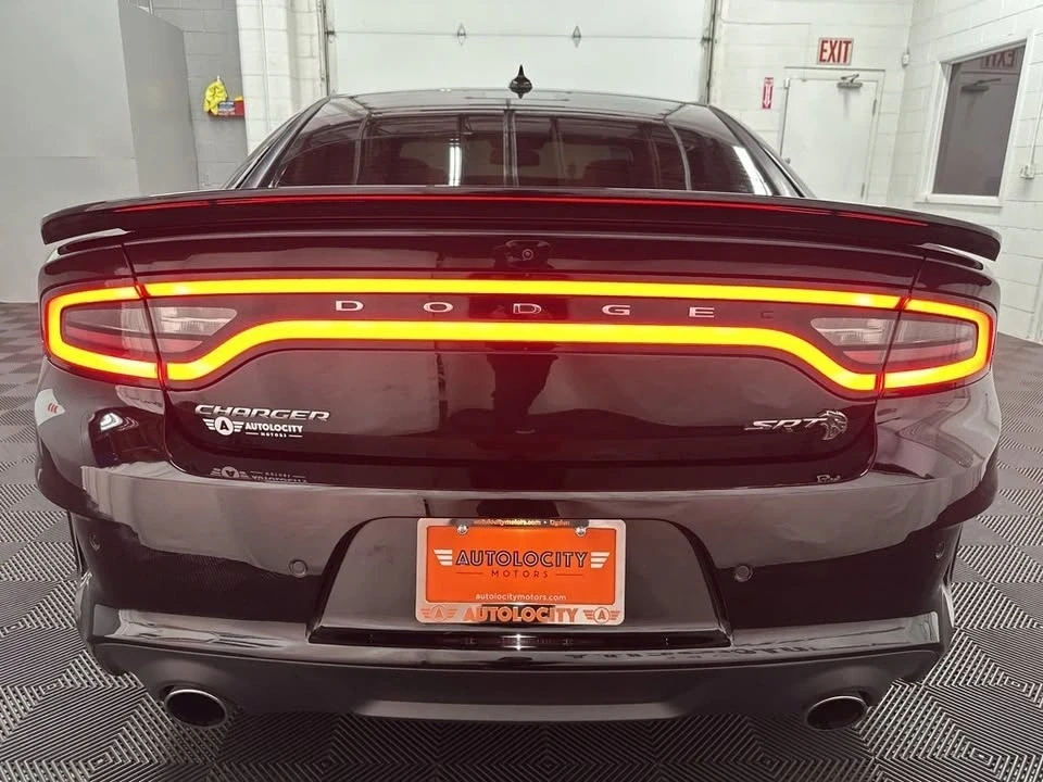 2023 Dodge Charger 8th Gen - Image 7 of 16
