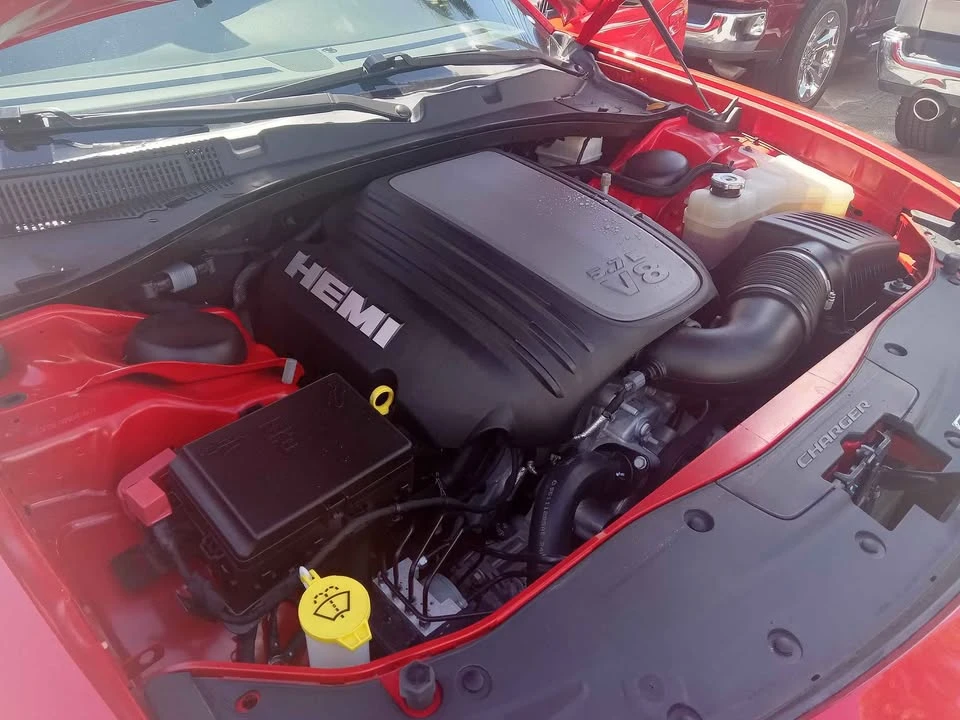 2023 Dodge Charger 8th Gen - Image 16 of 17