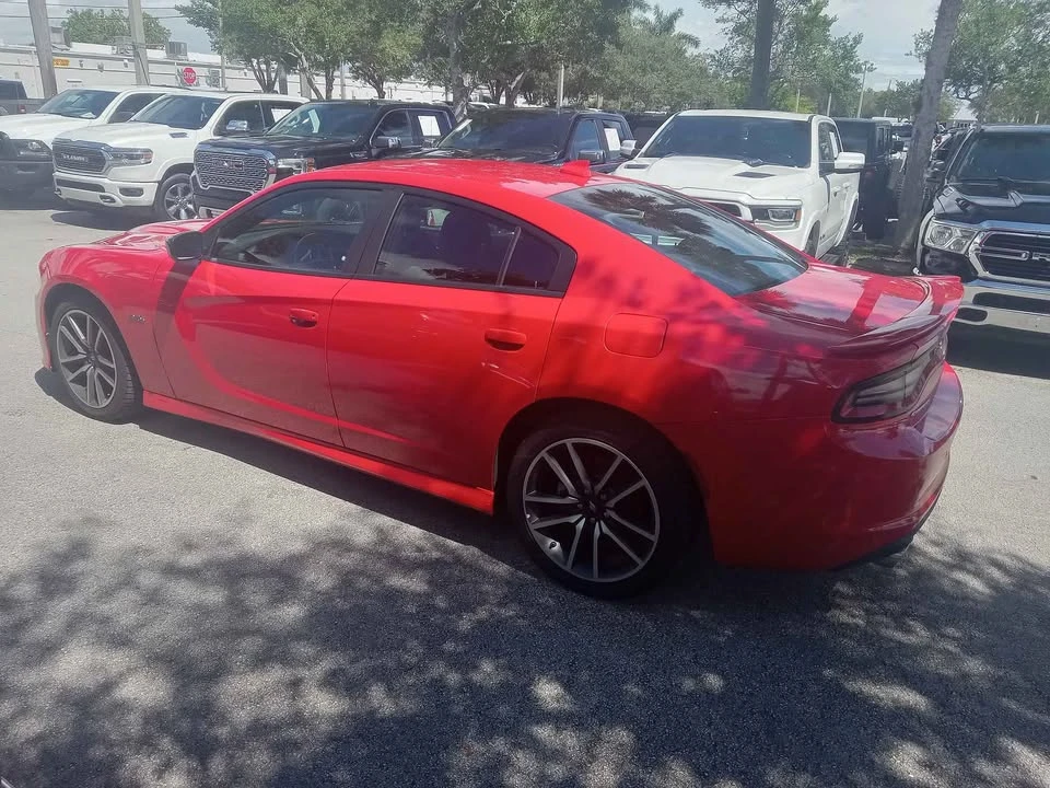 2023 Dodge Charger 8th Gen - Image 5 of 17