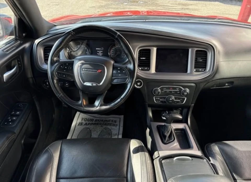 2023 Dodge Charger 8th Gen - Image 9 of 12