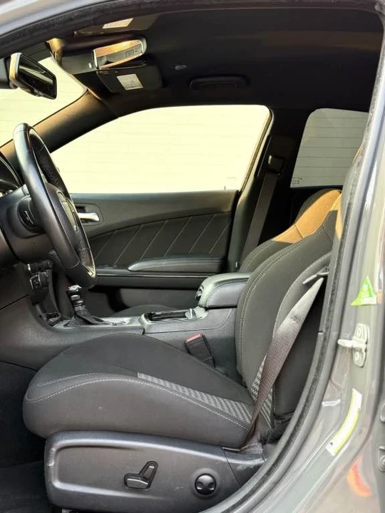 2023 Dodge Charger 7th Gen - Image 10 of 15