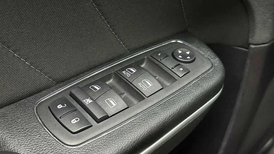 2023 Dodge Charger 8th Gen - Image 19 of 20