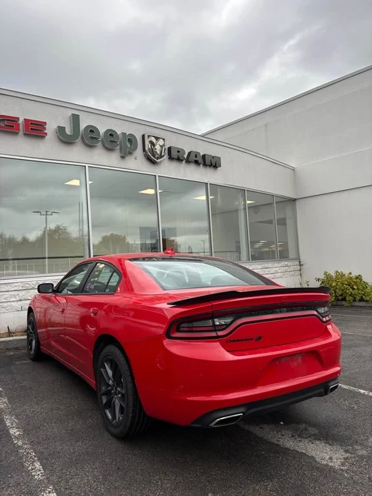 2023 Dodge Charger 8th Gen - Image 2 of 12