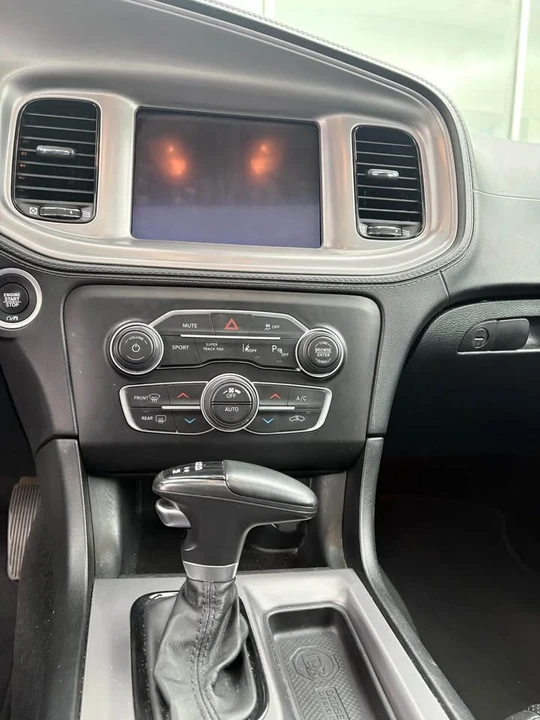 2023 Dodge Charger 8th Gen - Image 8 of 12