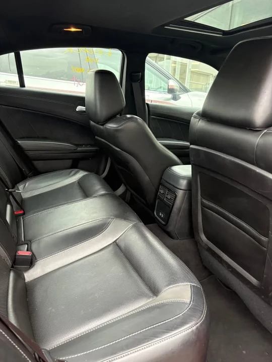 2023 Dodge Charger 8th Gen - Image 11 of 12