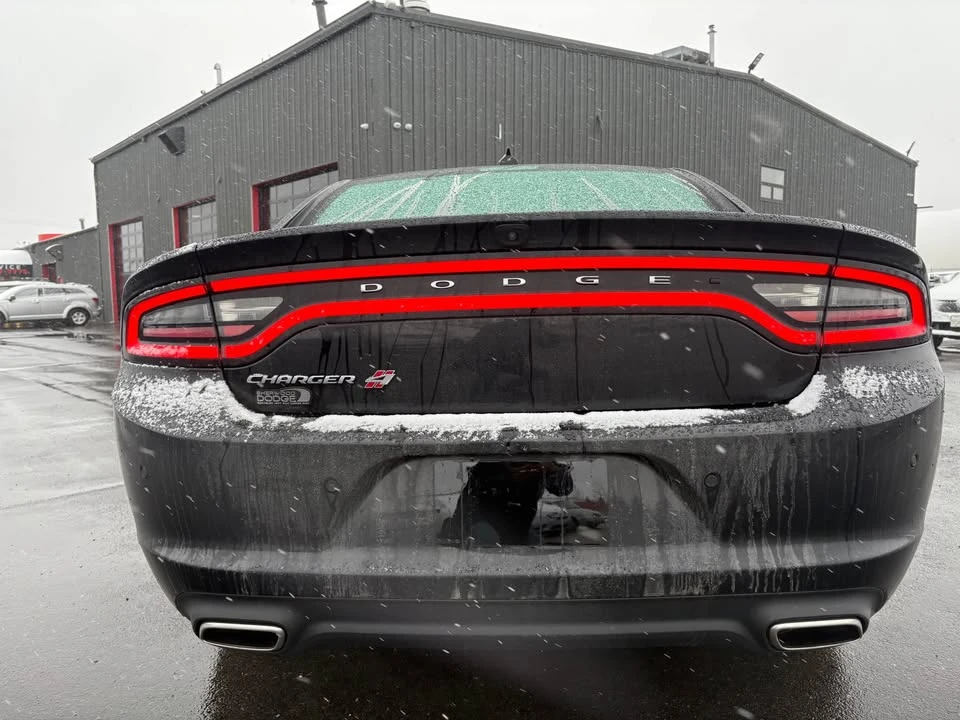 2023 Dodge Charger 8th Gen - Image 3 of 17