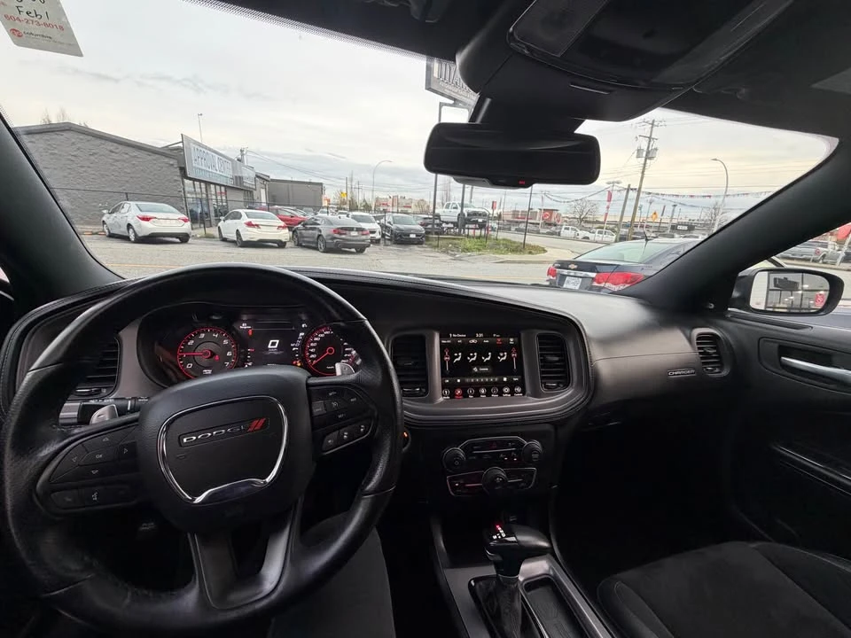 2023 Dodge Charger 8th Gen - Image 5 of 6