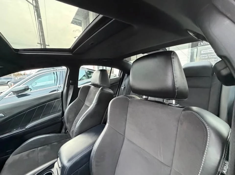 2023 Dodge Charger 7th Gen - Image 2 of 7