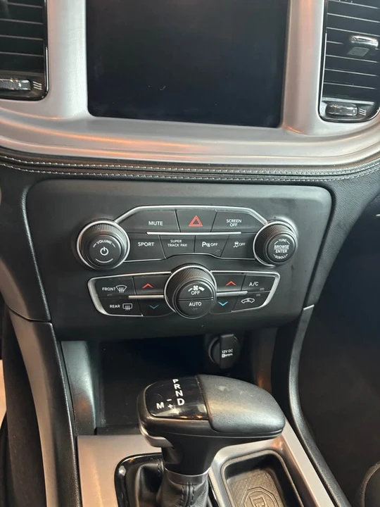 2023 Dodge Charger 7th Gen - Image 7 of 9