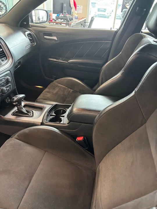 2023 Dodge Charger 7th Gen - Image 5 of 9