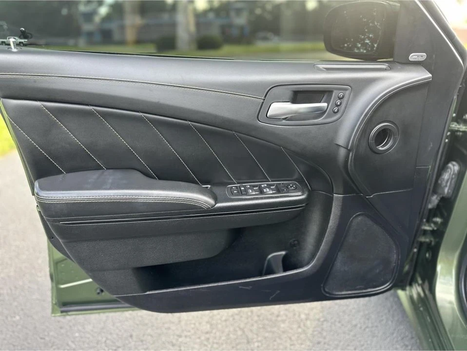 2023 Dodge Charger 7th Gen - Image 15 of 20