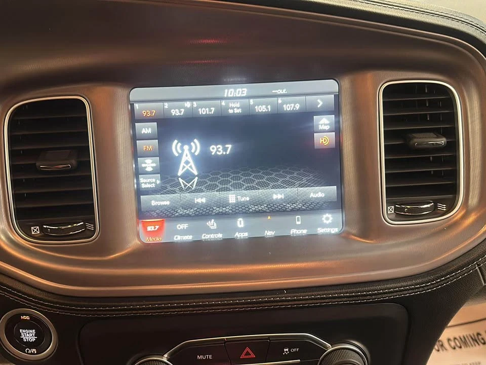 2023 Dodge Charger 8th Gen - Image 14 of 18