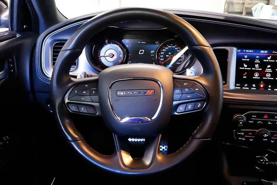 2023 Dodge Charger 8th Gen - Image 10 of 17