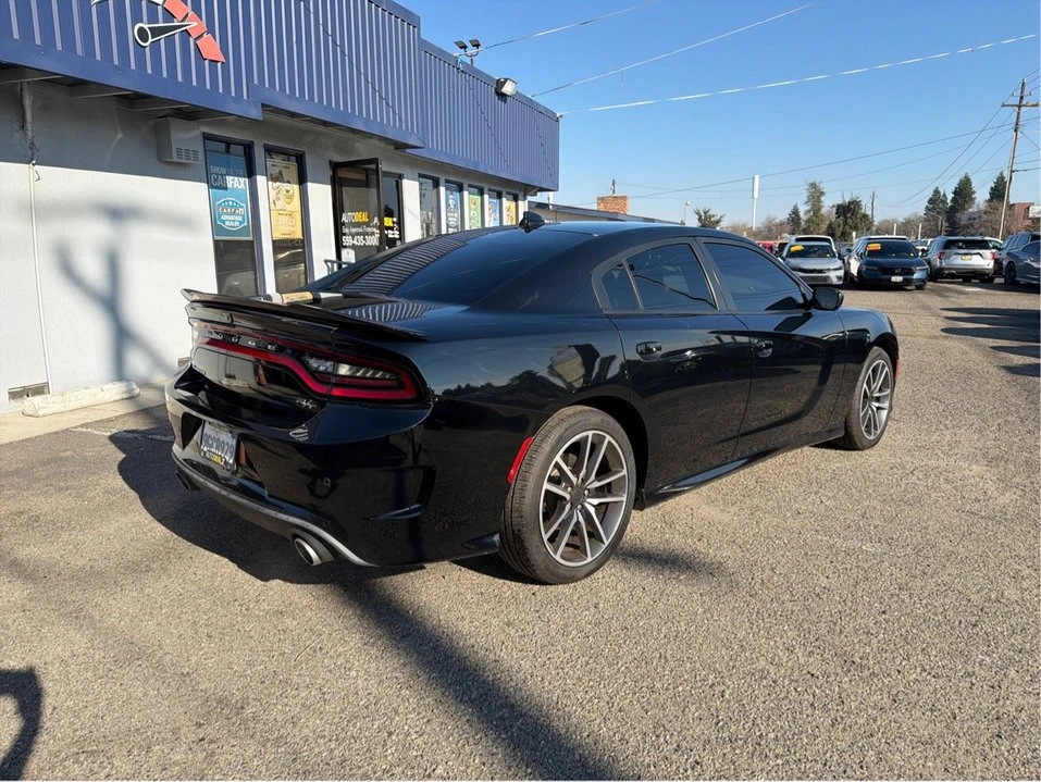2023 Dodge Charger 8th Gen - Image 4 of 14