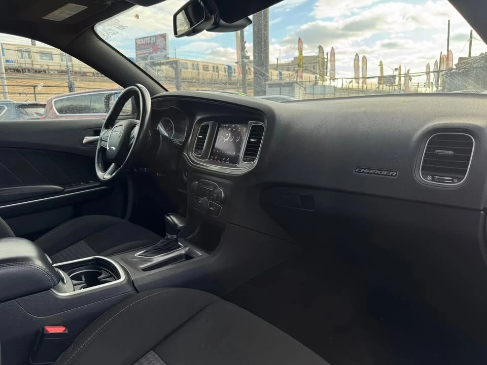 2023 Dodge Charger 7th Gen - Image 8 of 17