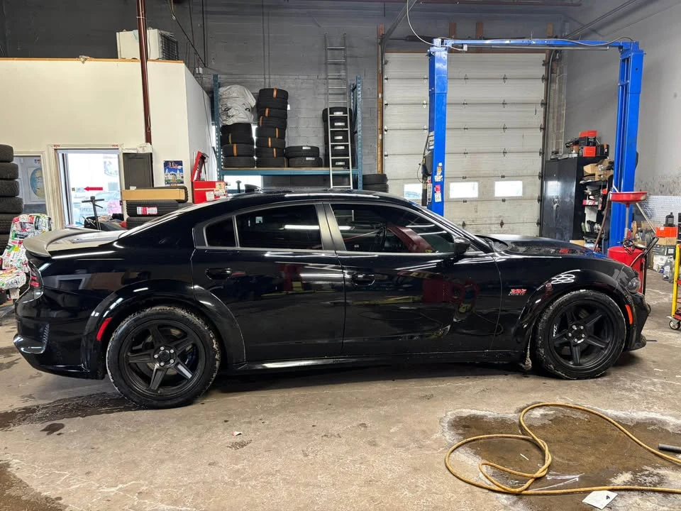 2023 Dodge Charger 7th Gen - Image 2 of 10