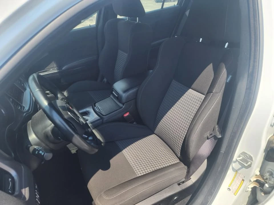 2023 Dodge Charger 8th Gen - Image 14 of 15