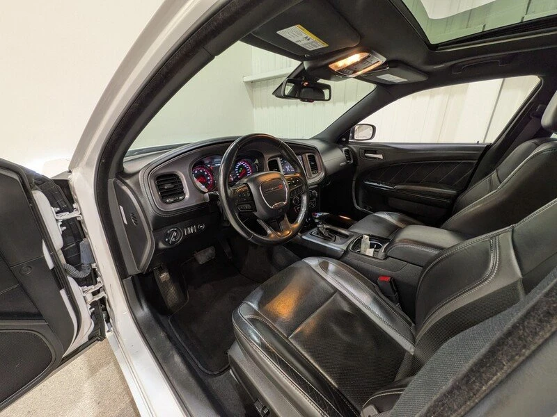 2023 Dodge Charger 7th Gen - Image 10 of 19