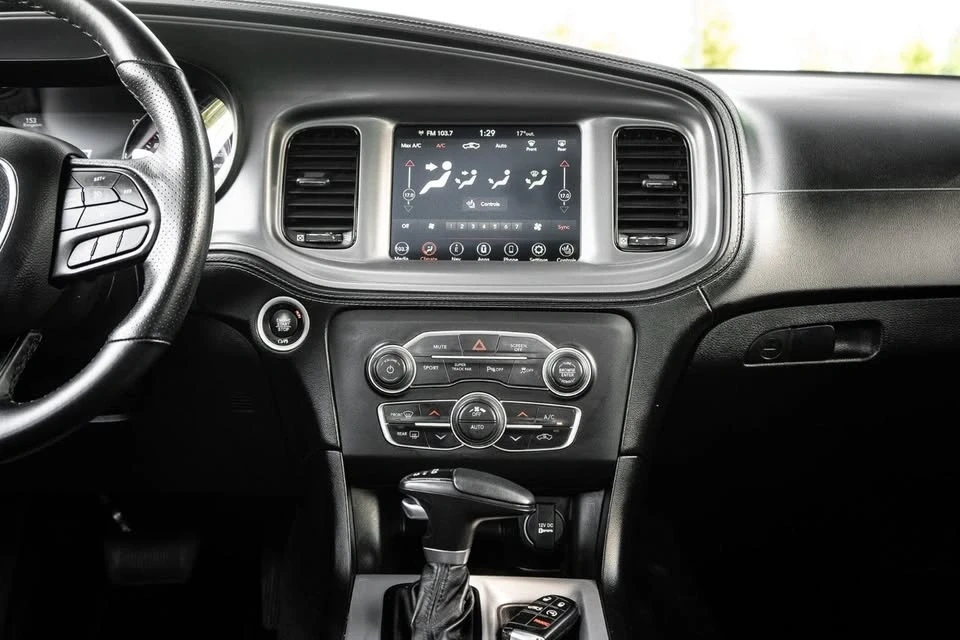 2023 Dodge Charger 7th Gen - Image 9 of 19