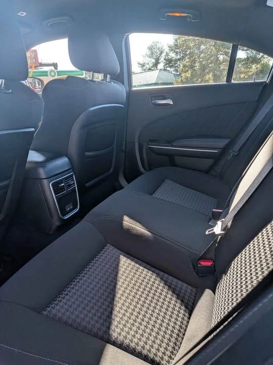 2023 Dodge Charger 8th Gen - Image 4 of 4