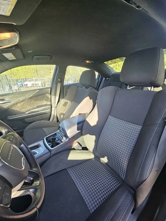 2023 Dodge Charger 7th Gen - Image 4 of 8