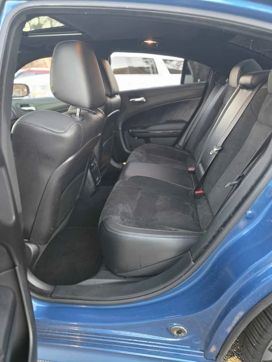 2023 Dodge Charger 8th Gen - Image 3 of 5