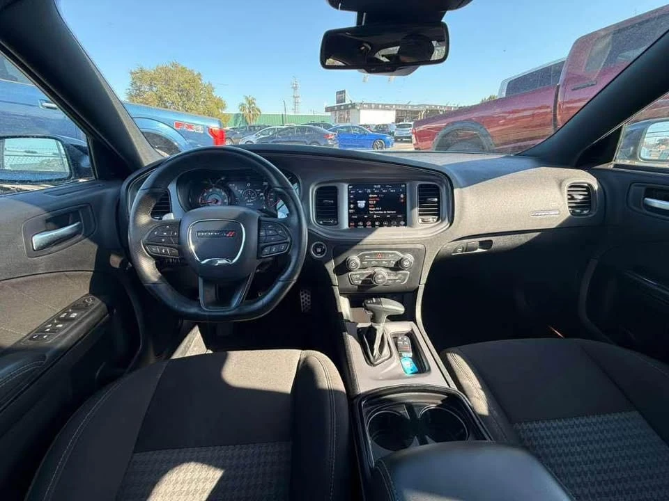 2023 Dodge Charger 7th Gen - Image 11 of 12