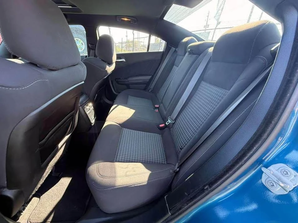 2023 Dodge Charger 7th Gen - Image 9 of 12