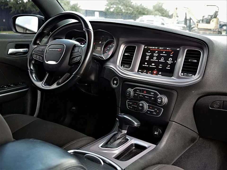 2023 Dodge Charger 7th Gen - Image 11 of 20