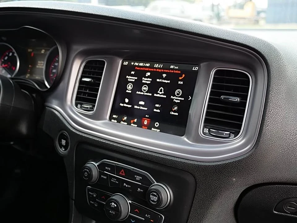 2023 Dodge Charger 7th Gen - Image 13 of 20