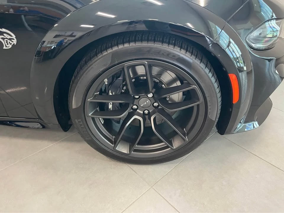 2023 Dodge Charger SRT Hellcat 7th Gen - Image 13 of 16