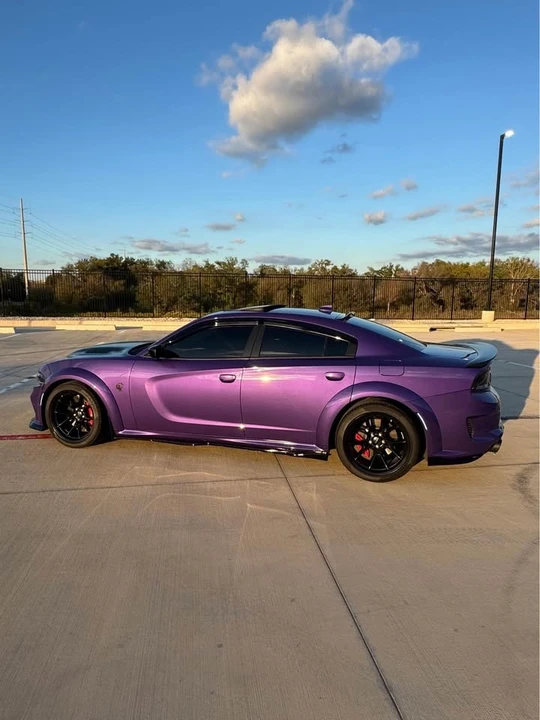 2023 Dodge Charger SRT Hellcat 7th Gen - Image 13 of 14