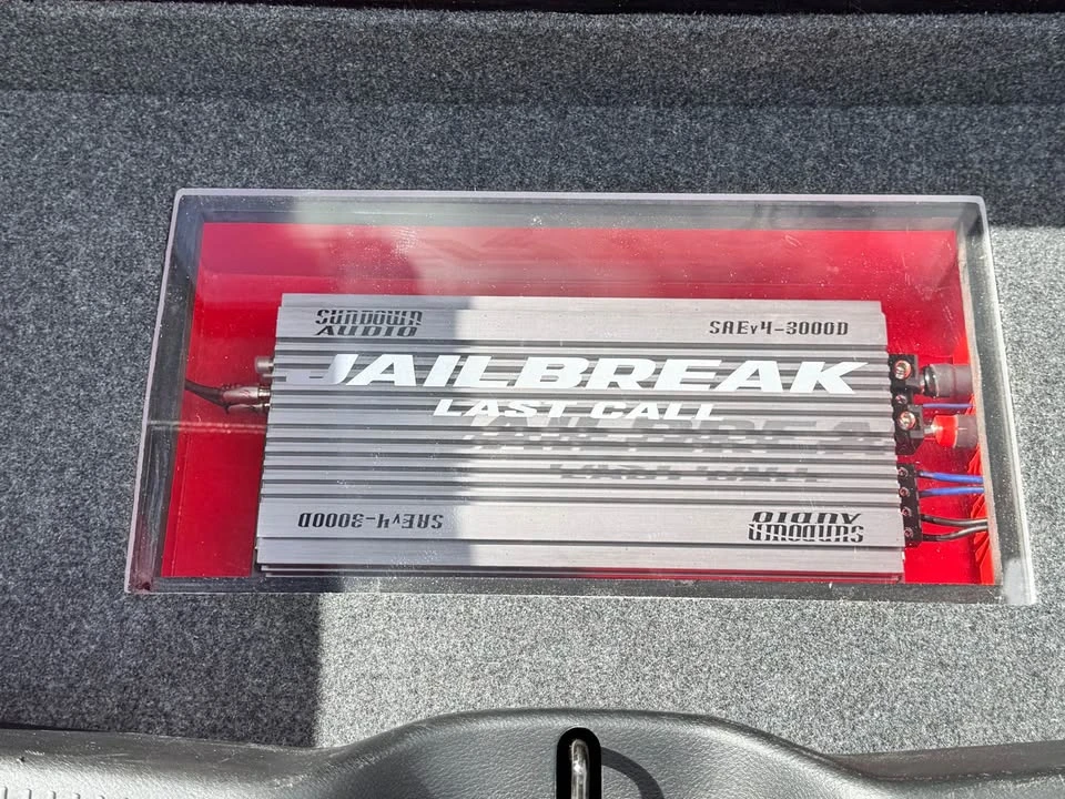 2023 Dodge Charger SRT Hellcat 7th Gen - Image 12 of 17