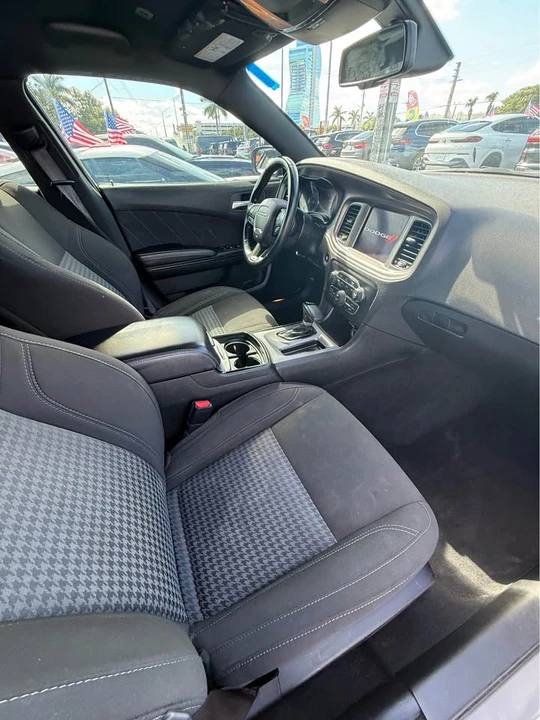 2023 Dodge Charger 7th Gen - Image 4 of 5