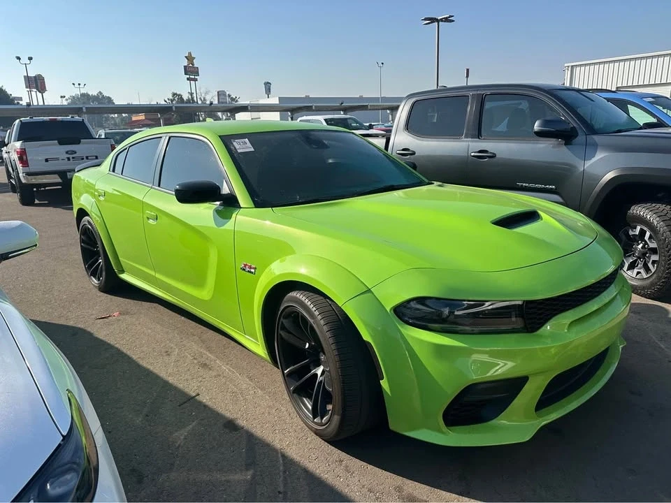 2023 Dodge Charger 8th Gen - Image 2 of 5