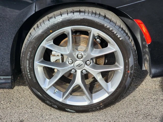 2023 Dodge Charger 7th Gen - Image 15 of 20