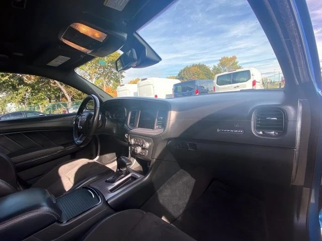 2023 Dodge Charger 7th Gen - Image 15 of 18