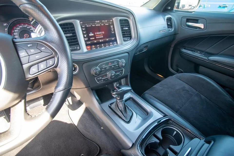 2023 Dodge Charger 7th Gen - Image 10 of 13