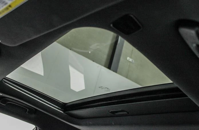 2023 Dodge Charger 7th Gen - Image 5 of 9