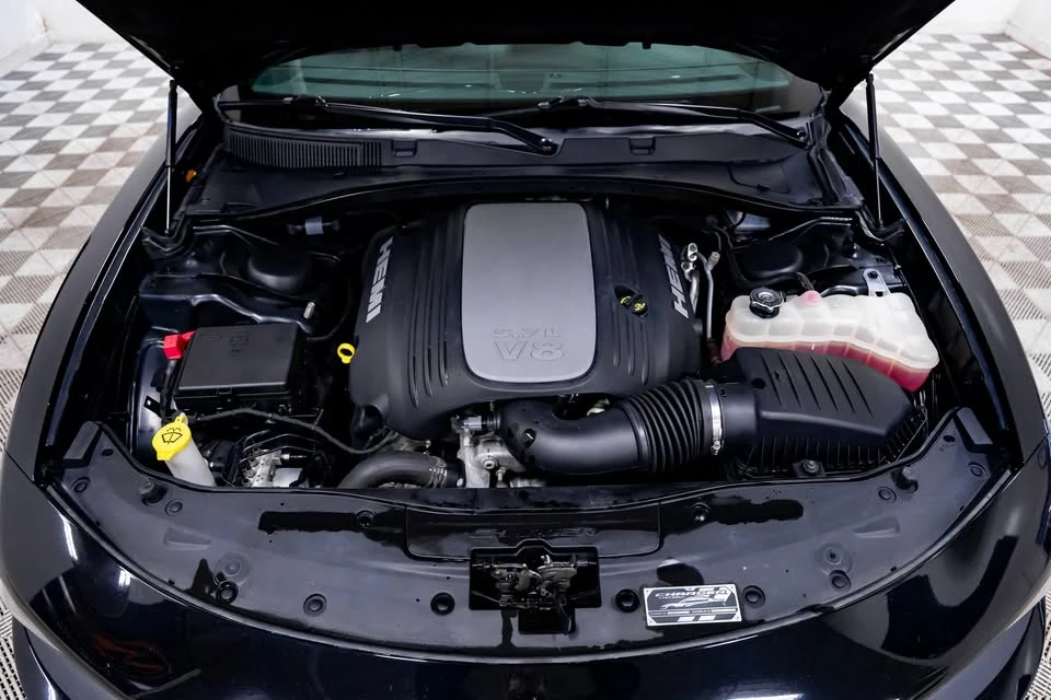 2023 Dodge Charger 8th Gen - Image 14 of 20