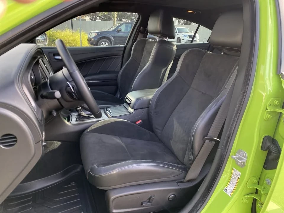 2023 Dodge Charger 7th Gen - Image 10 of 16