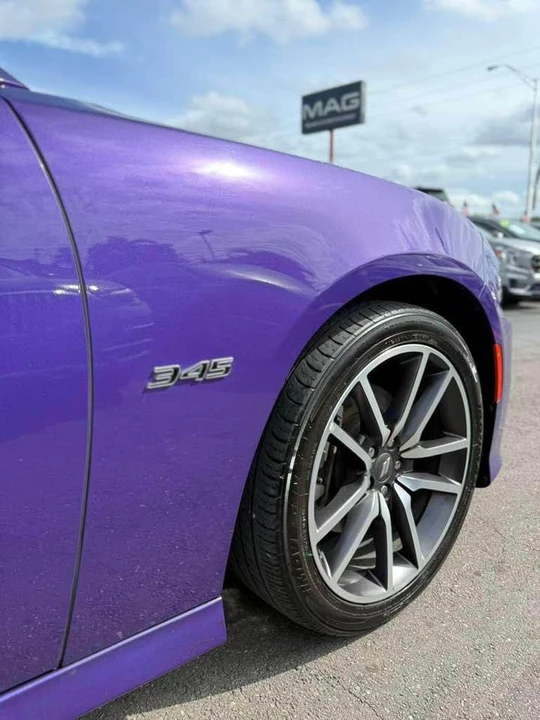 2023 Dodge Charger 8th Gen - Image 15 of 18