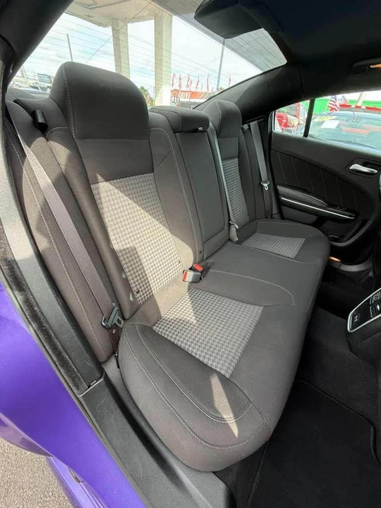 2023 Dodge Charger 8th Gen - Image 14 of 18