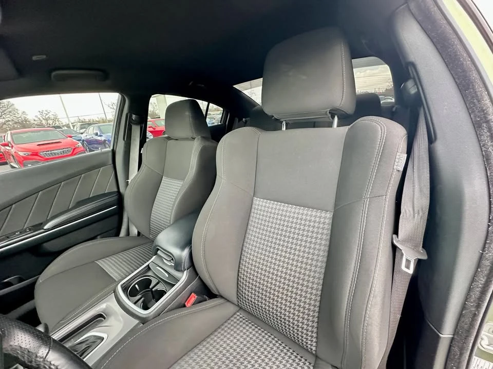 2023 Dodge Charger 7th Gen - Image 14 of 20